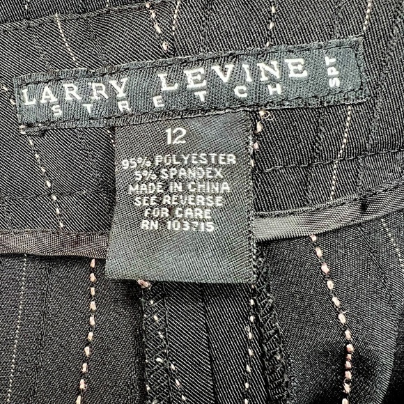 LARRY Levine Stretch Black with Light Pink Pin Stripe Wide Leg Pants - Size 12 - Picture 5 of 5